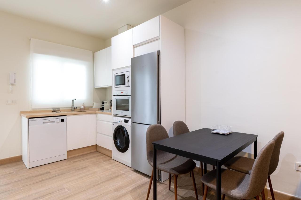 Apartamentos Cervantes 17 Sevilla Eksteriør billede