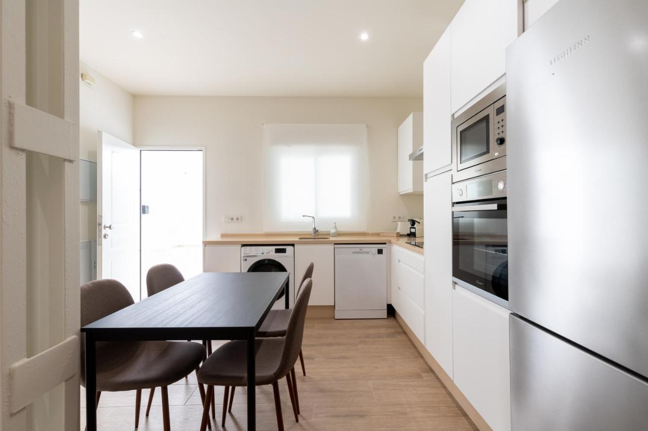Apartamentos Cervantes 17 Sevilla Eksteriør billede