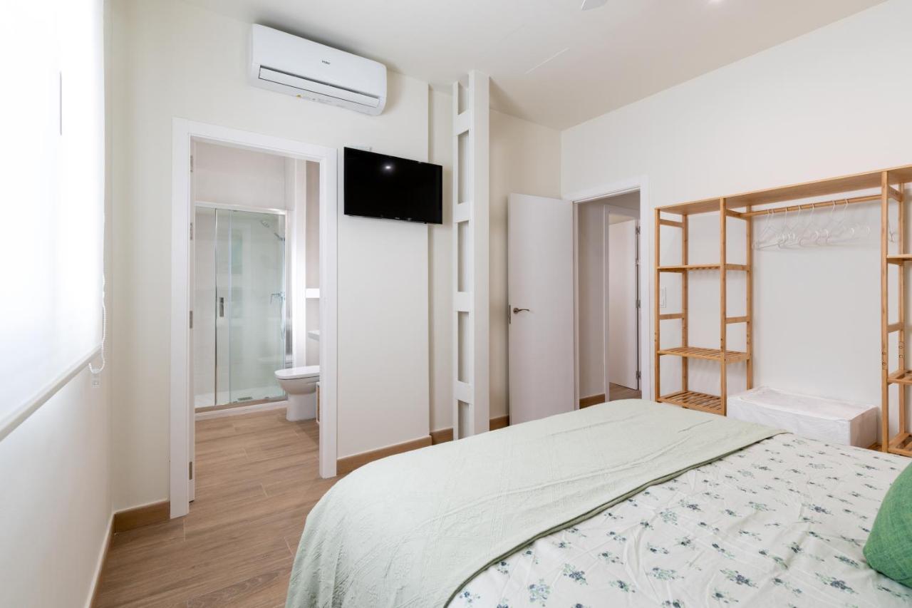 Apartamentos Cervantes 17 Sevilla Eksteriør billede