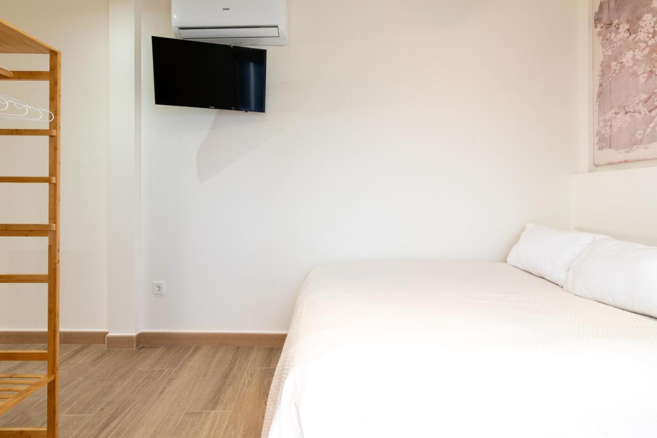 Apartamentos Cervantes 17 Sevilla Eksteriør billede