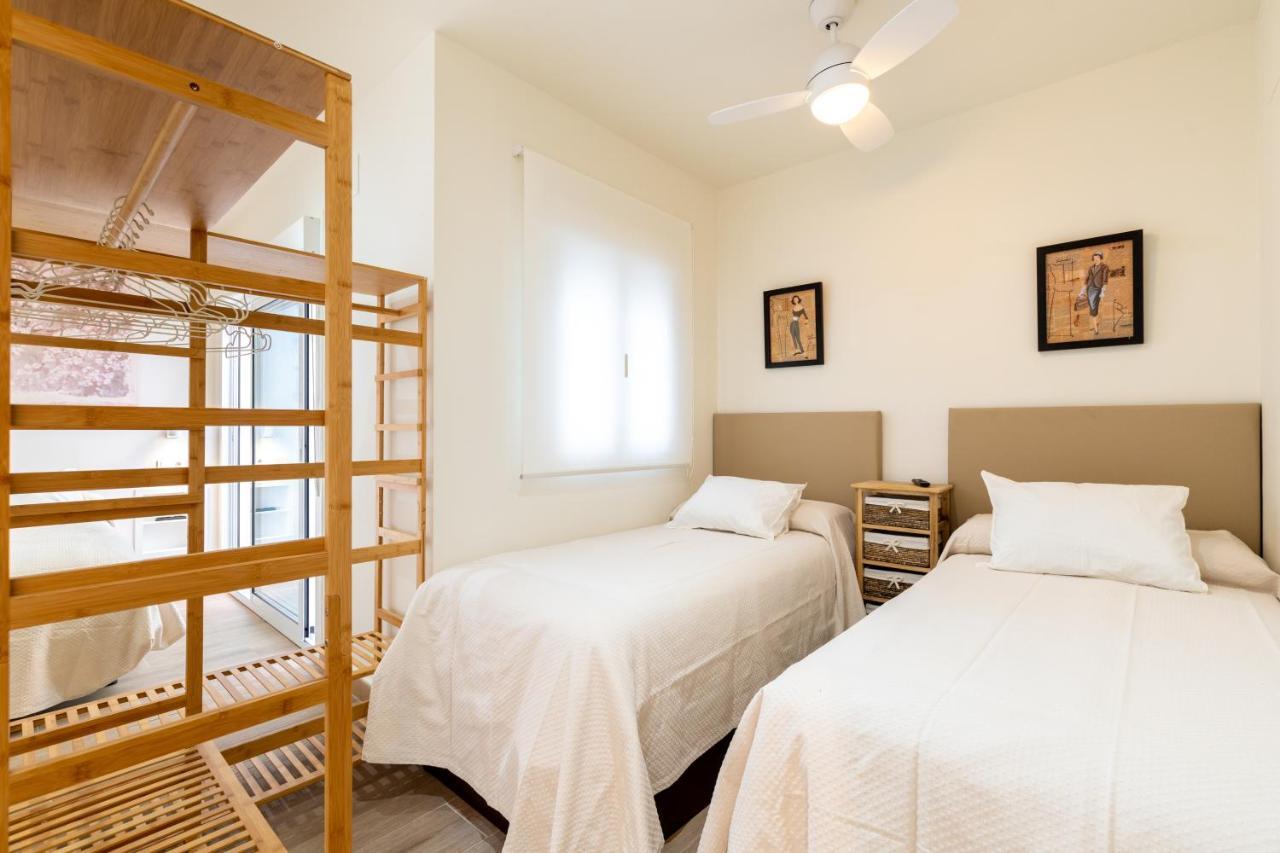 Apartamentos Cervantes 17 Sevilla Eksteriør billede