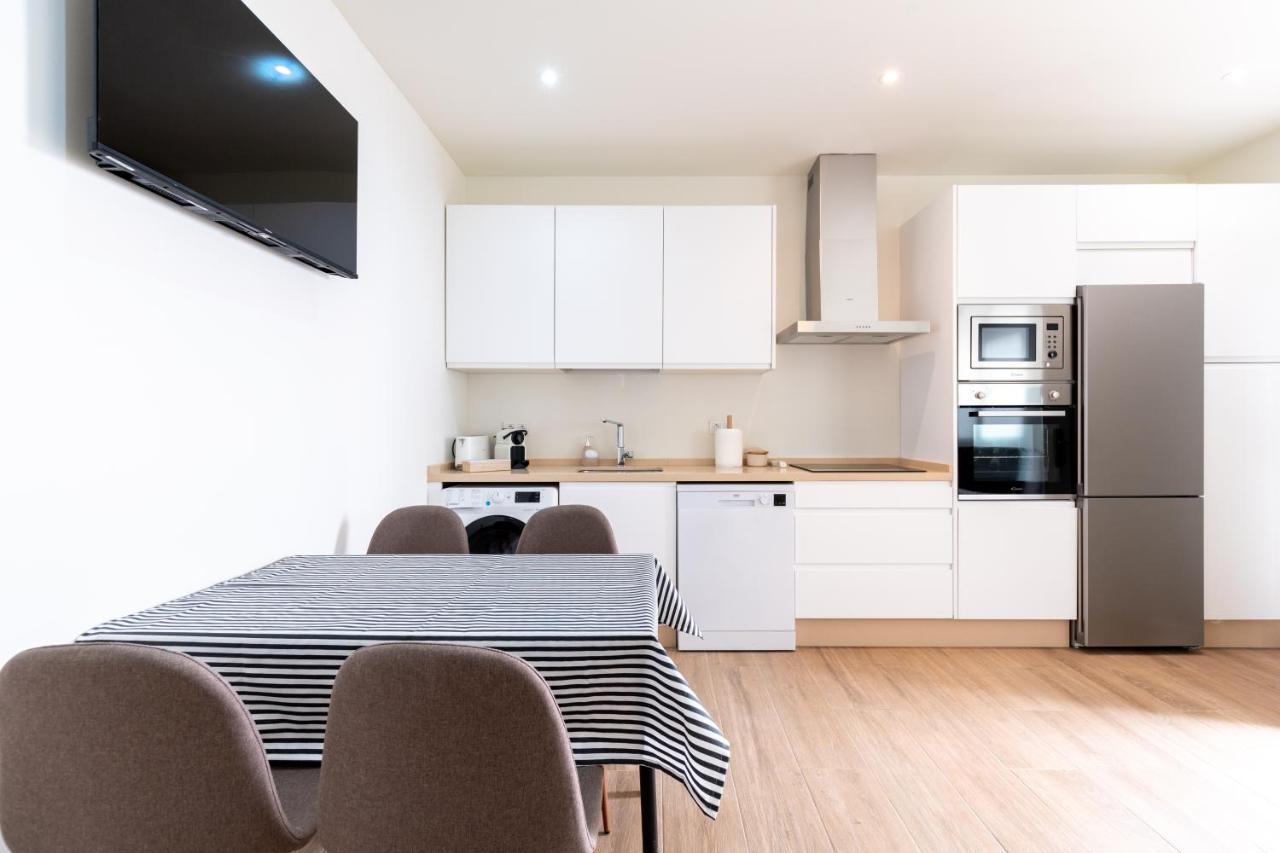 Apartamentos Cervantes 17 Sevilla Eksteriør billede