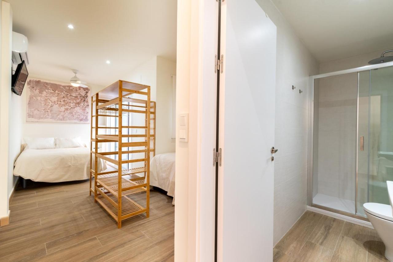 Apartamentos Cervantes 17 Sevilla Eksteriør billede