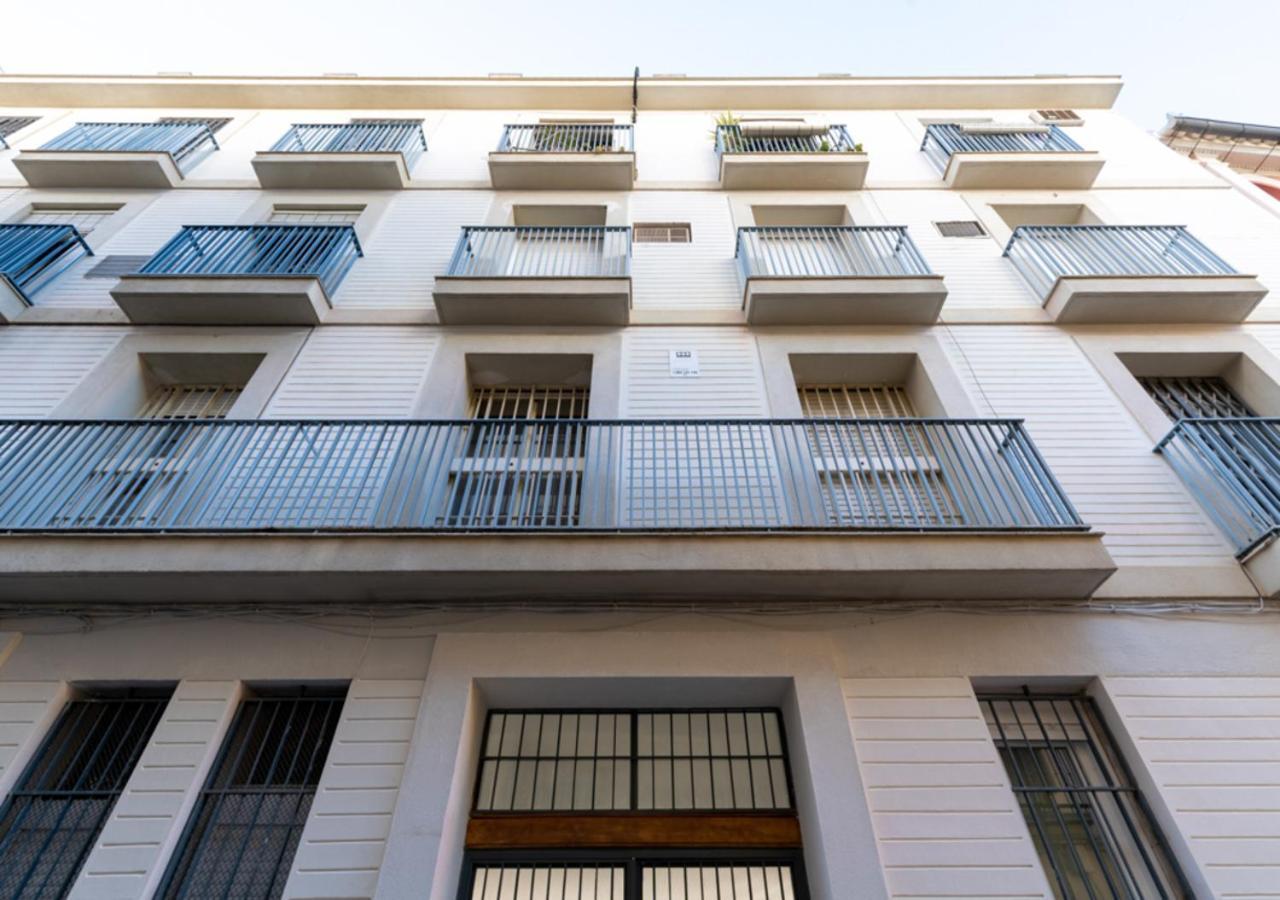Apartamentos Cervantes 17 Sevilla Eksteriør billede